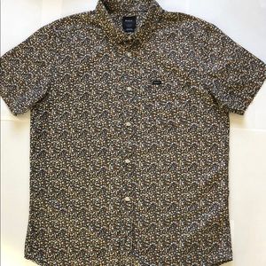 Men’s short sleeve shirt